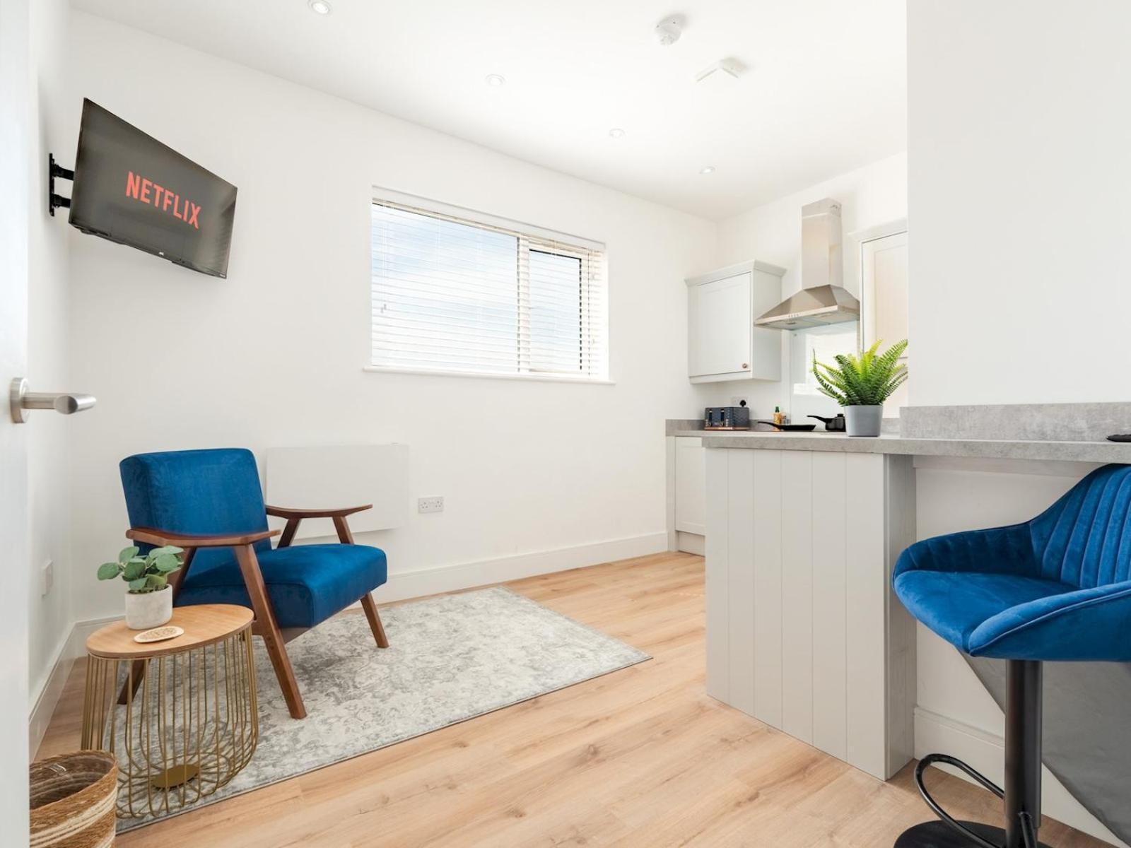Pass The Keys Peaceful Work 1 Bed Wifi Parking N6 *